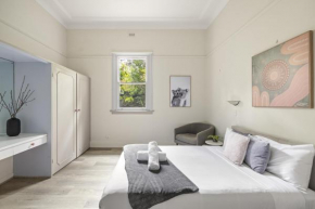 Private Double Room - Quaint Place in Lindfield - Shared Bathroom